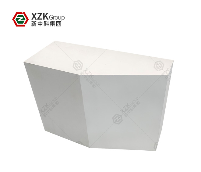 Fused AZS Brick